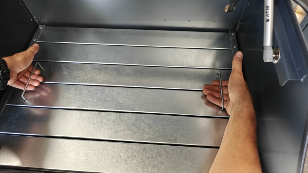 Ontvetterbak Onderdelenreiniger met rooster en handgrepen